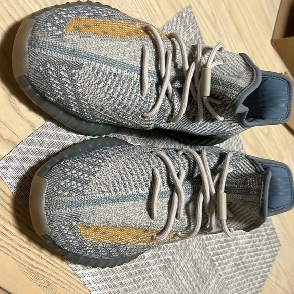 Yeezy Other - Yeezy V2 Israfil